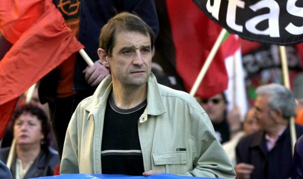 Cinco apuntes sobre los abrazos a Josu Urrutikoetxea y la memoria democrática vasca